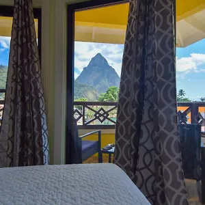 Sea Piton View Apartment- Location, Convenience, Modern Living Soufriere